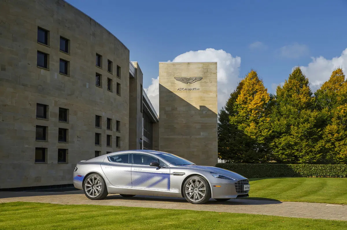 Aston Martin RapidE Concept: elettrica di classe (11)