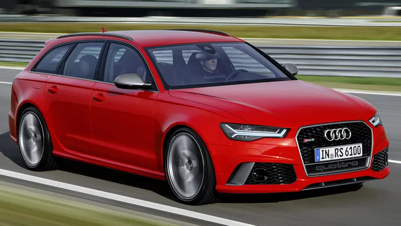 Nuova Audi RS6 Avant performance: la familiare da oltre 600 cavalli