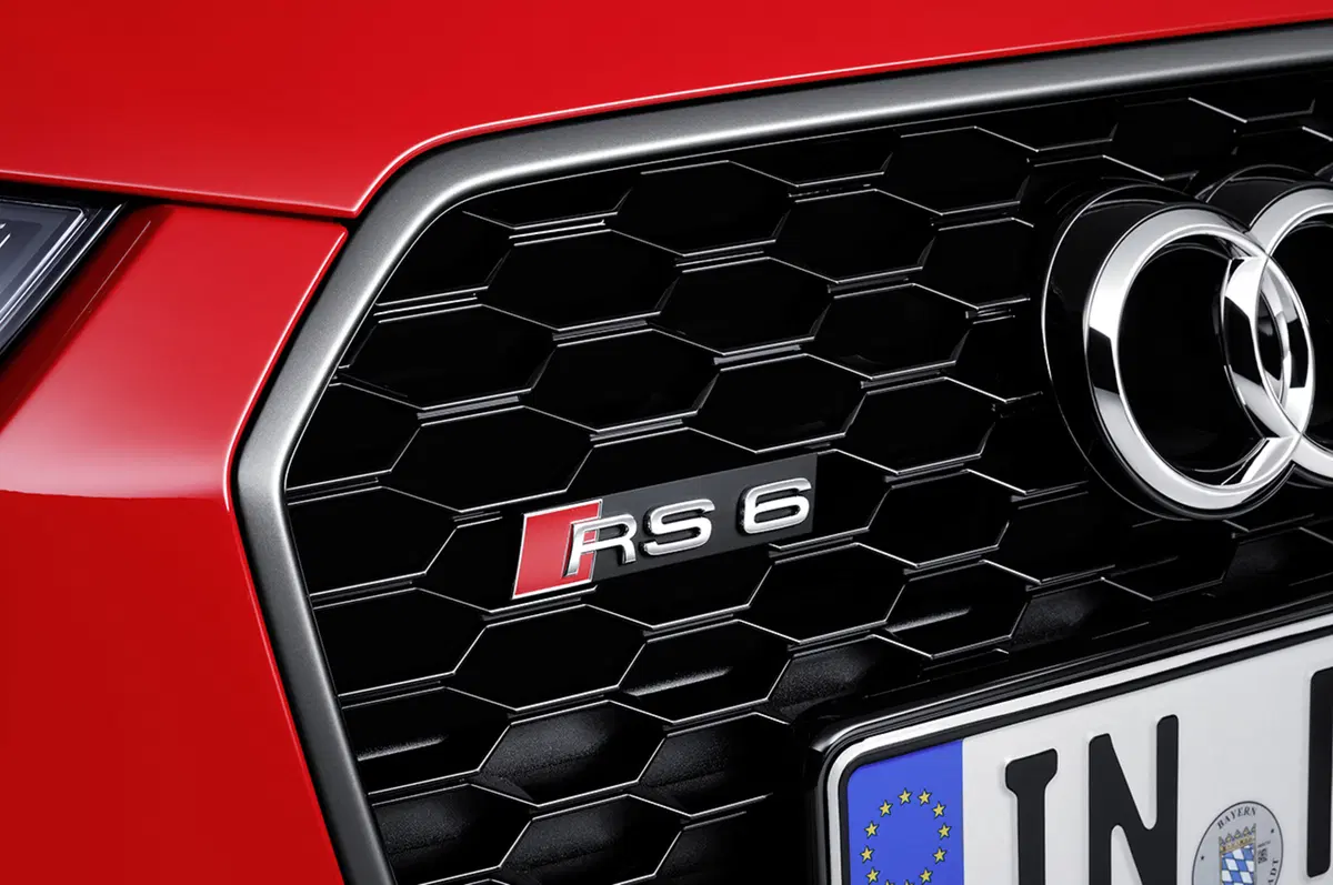 Nuova Audi RS6 Avant performance: la familiare da oltre 600 cavalli (23)