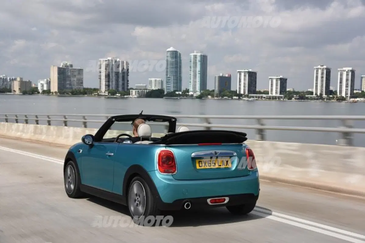 Mini Cabrio, ecco la terza generazione (6)