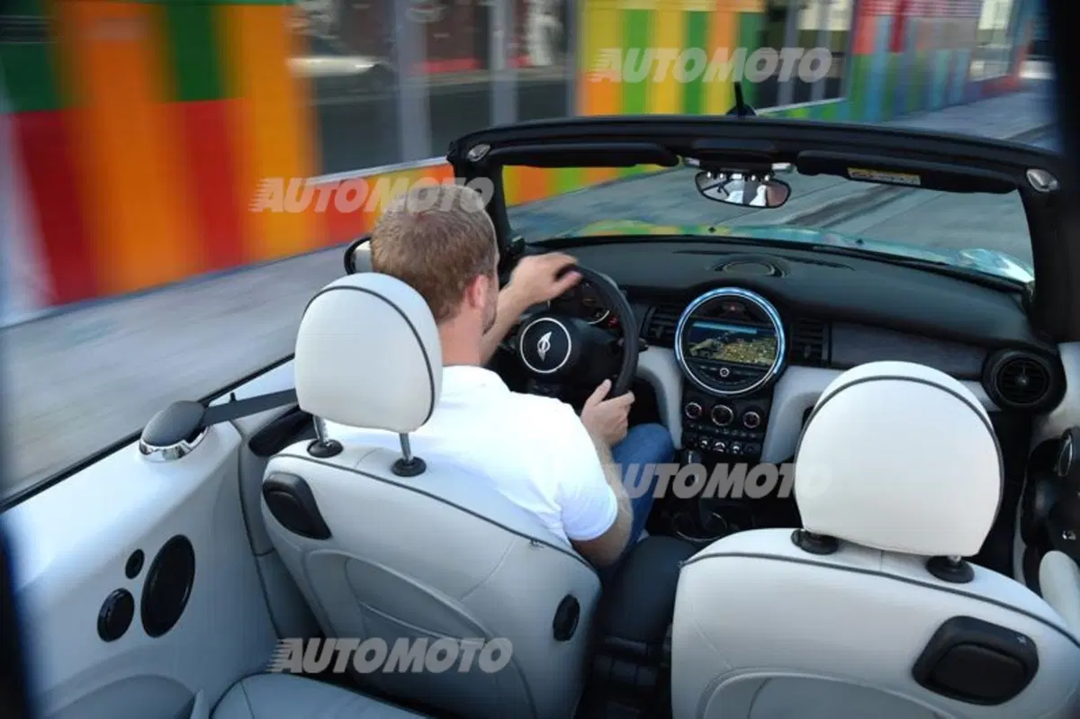 Mini Cabrio, ecco la terza generazione (13)