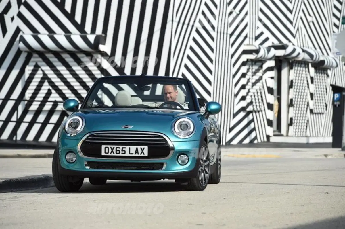 Mini Cabrio, ecco la terza generazione (14)