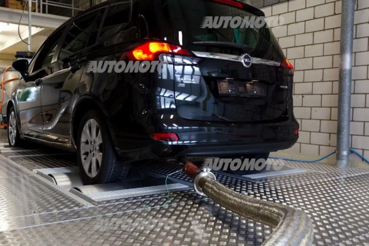 NOx: Opel come Volkswagen, accusa "Deutsche Umwelthilfe". Ma Russelsheim smentisce