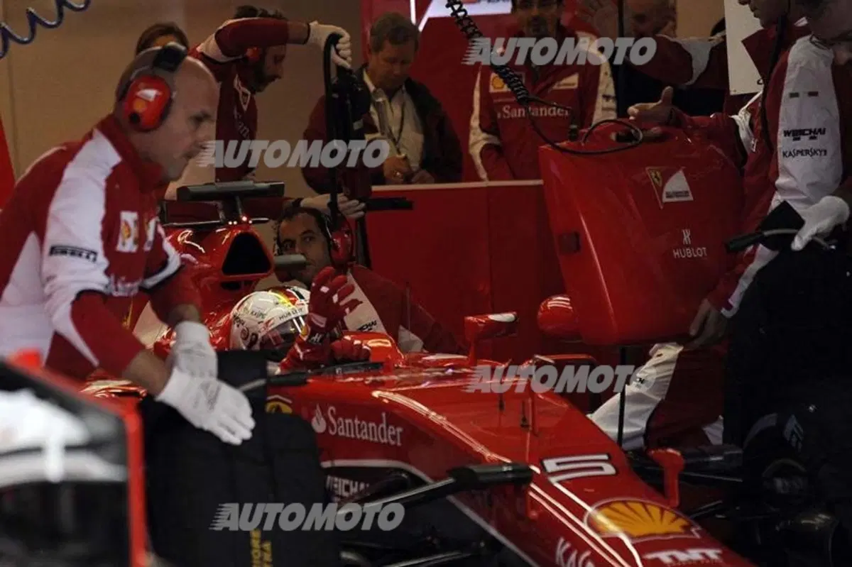 F1, Gp Stati Uniti 2015: qualifiche rimandate a domani causa maltempo (2)