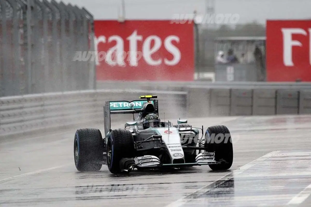 F1, Gp Stati Uniti 2015: qualifiche rimandate a domani causa maltempo (10)