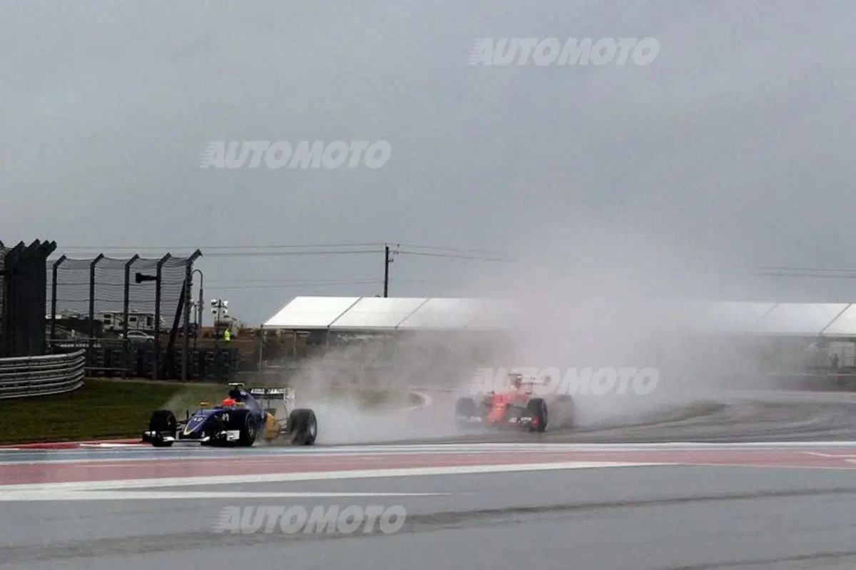 F1, Gp Stati Uniti 2015: qualifiche rimandate a domani causa maltempo (20)