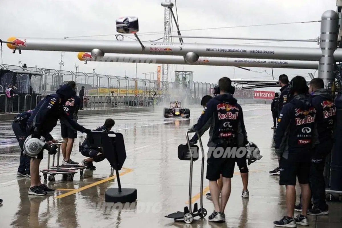 F1, Gp Stati Uniti 2015: Q3 annullata, pole per Rosberg sotto la pioggia (15)