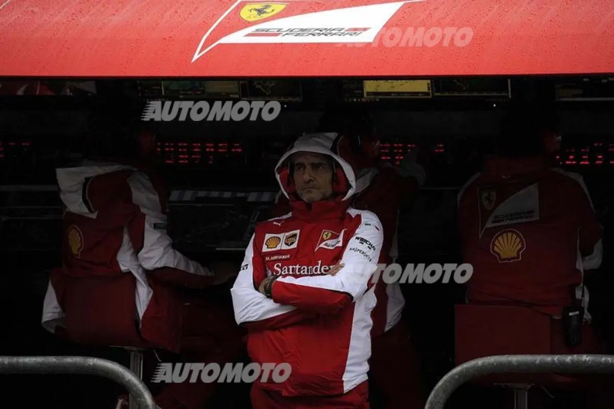 F1, Gp Stati Uniti 2015: Q3 annullata, pole per Rosberg sotto la pioggia (19)