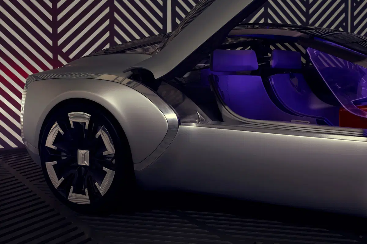 Renault Coupé Corbusier: design allo stato puro (3)