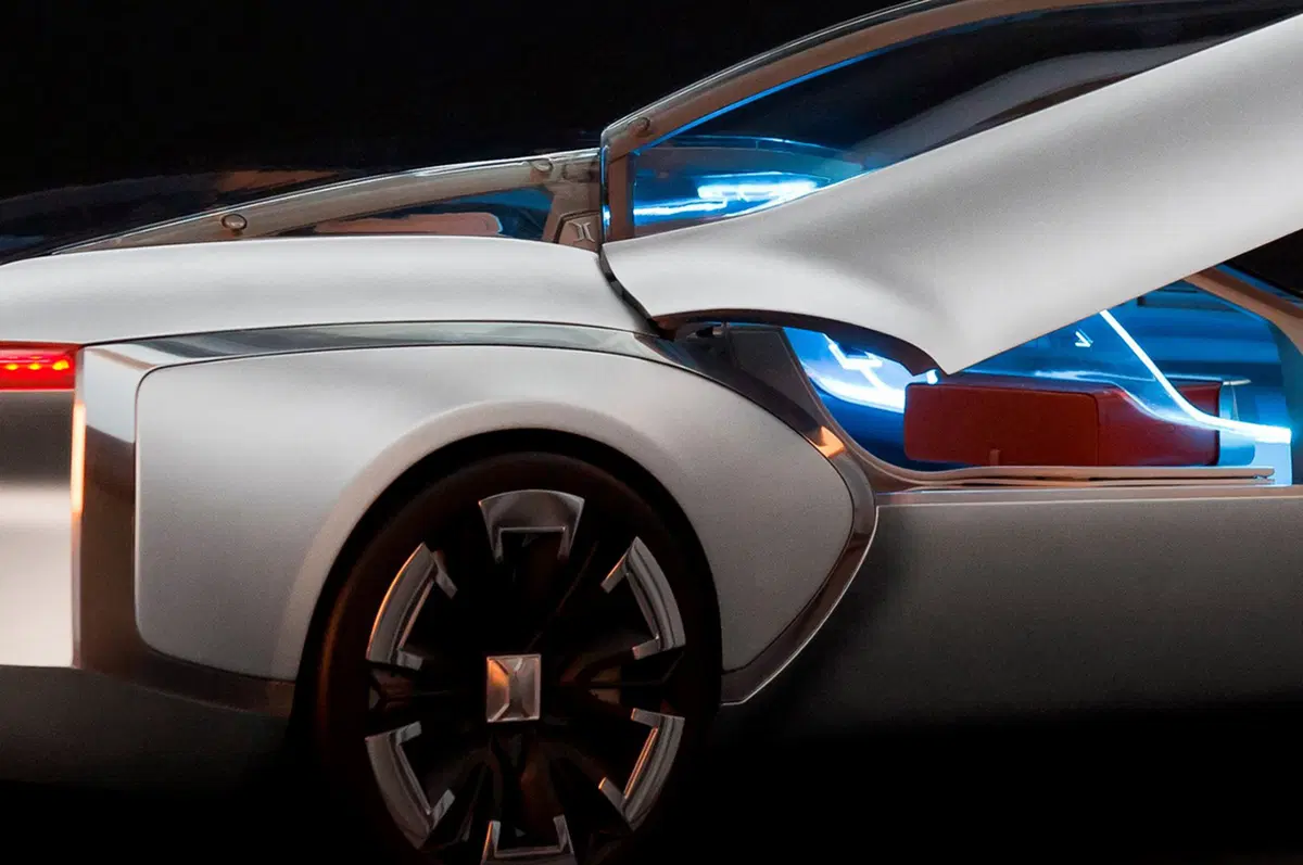 Renault Coupé Corbusier: design allo stato puro (29)