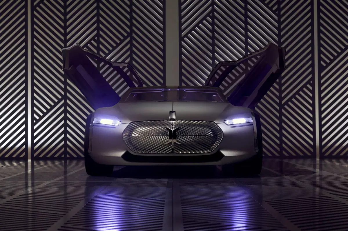 Renault Coupé Corbusier: design allo stato puro (34)