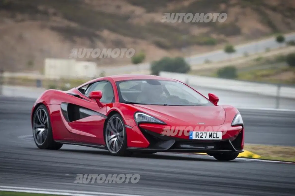 McLaren 570S (9)
