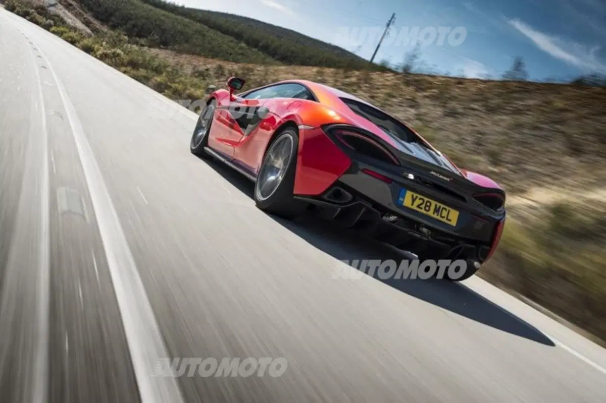 McLaren 570S (13)