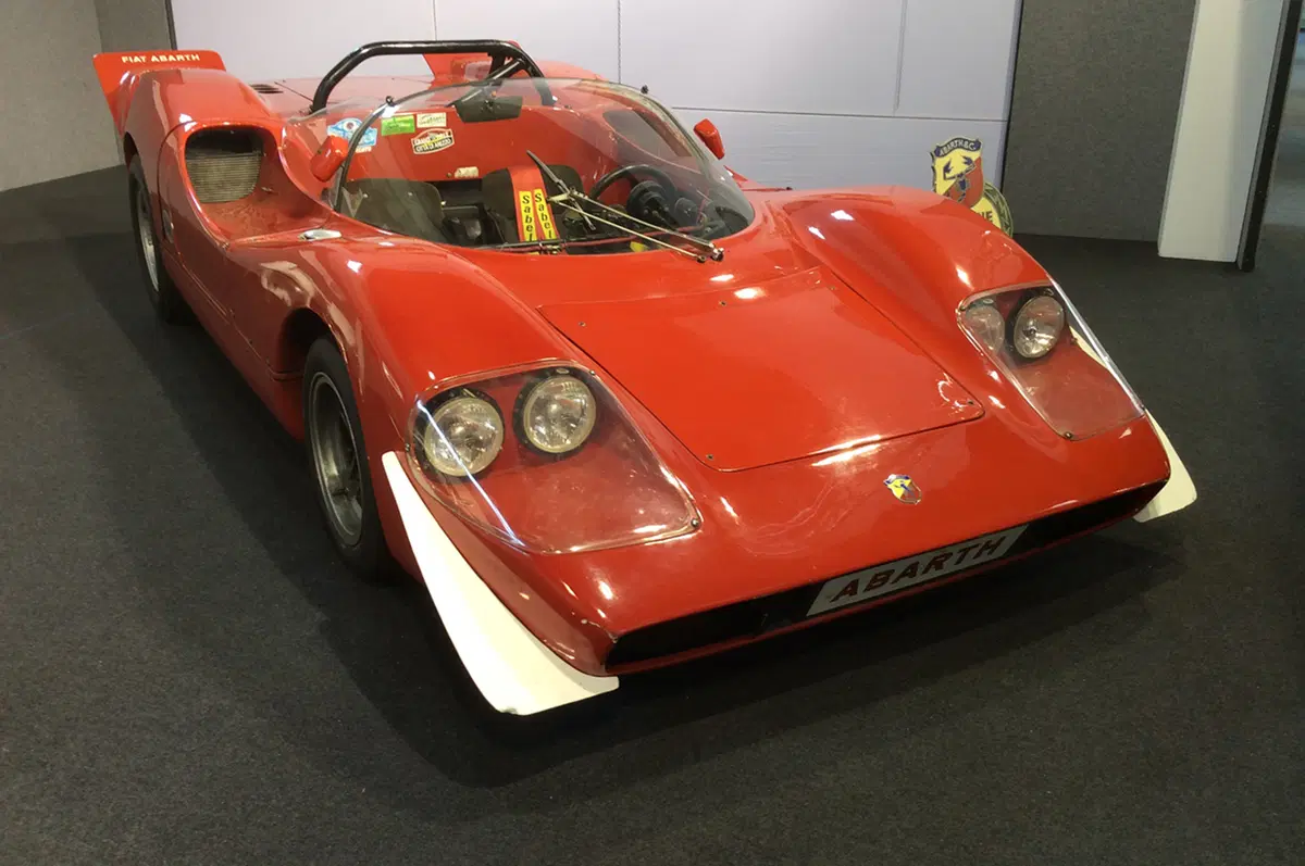 Auto e Moto d’Epoca 2015: dalle supercar ai cult. Ecco i prezzi delle auto più belle [Video] (11)