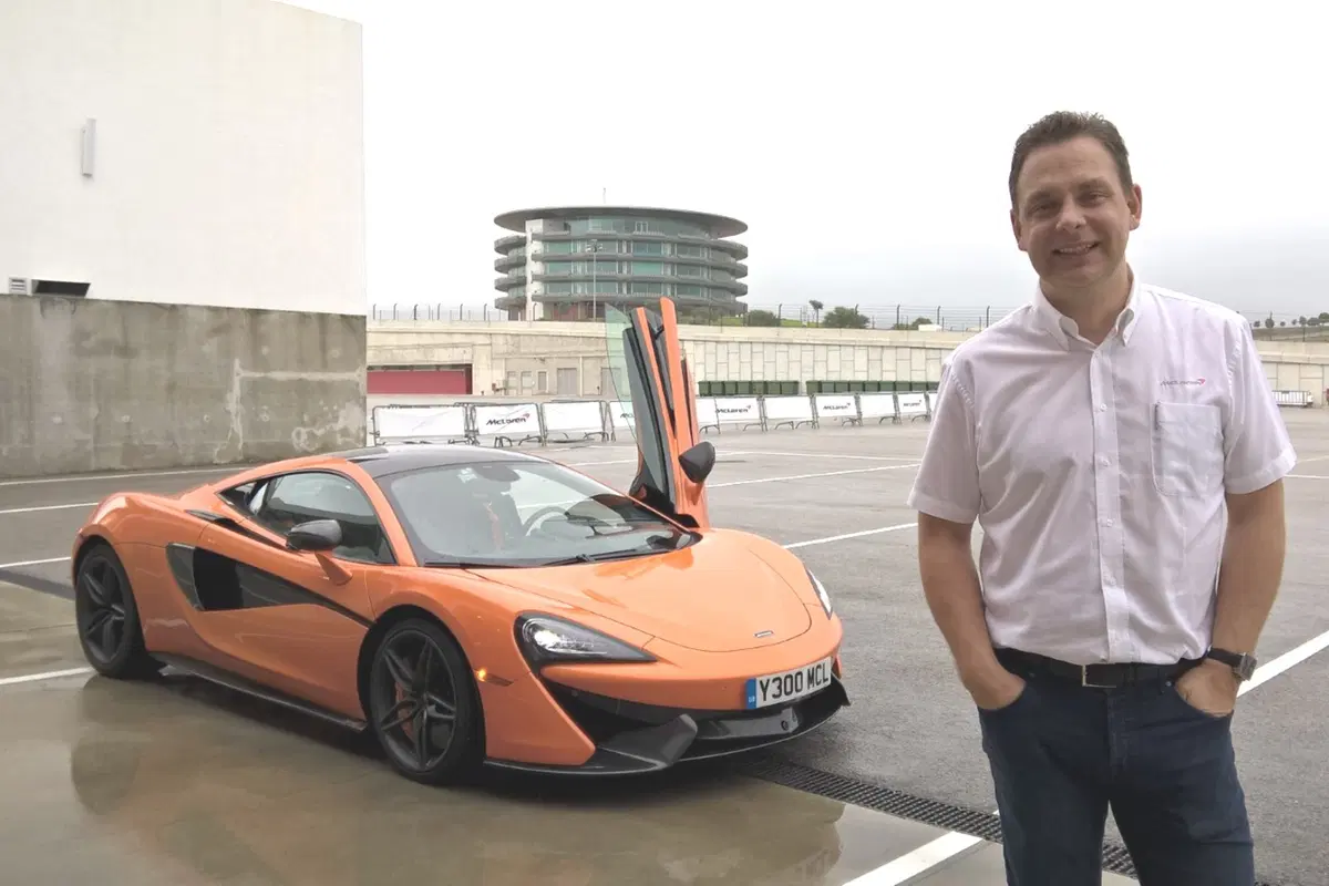 Palmer, McLaren: «Piacere di guida ed esclusività per ogni giorno. Questa è la 570S» (35)