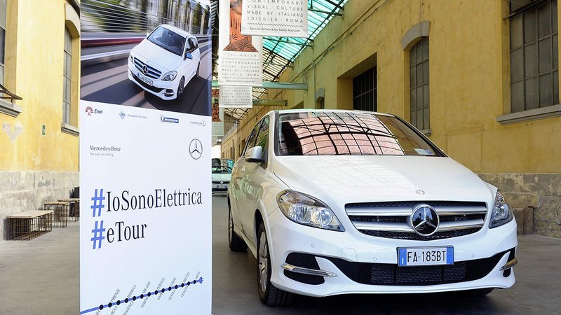 Mercedes #IoSonoElettrica: al via l&#039;eTour italiano