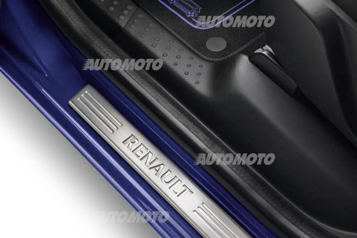 Renault Twingo, arriva il cambio automatico EDC e la serie limitata Lovely (19)
