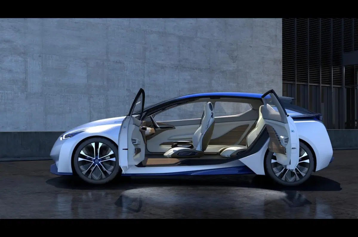 Nissan IDS Concept: sarà la base della nuova Leaf con guida autonoma (11)