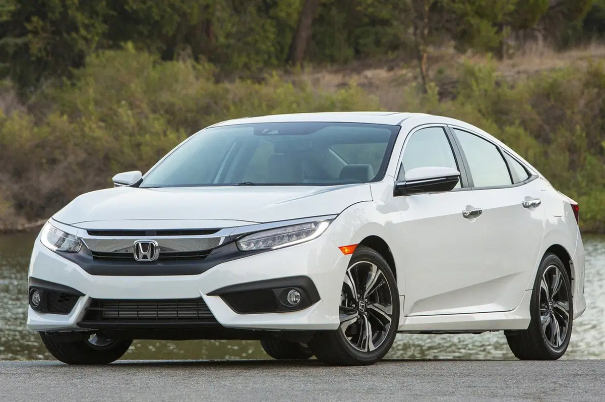 Nuova Honda Civic: arriva il tre cilindri turbo da 1.0 litro (3)