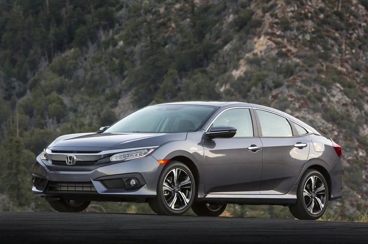 Nuova Honda Civic: arriva il tre cilindri turbo da 1.0 litro (4)