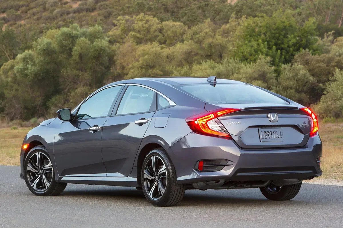 Nuova Honda Civic: arriva il tre cilindri turbo da 1.0 litro (5)