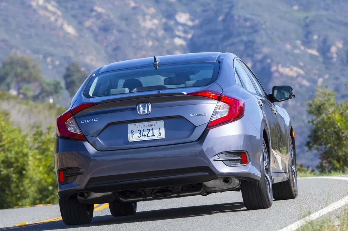 Nuova Honda Civic: arriva il tre cilindri turbo da 1.0 litro (6)
