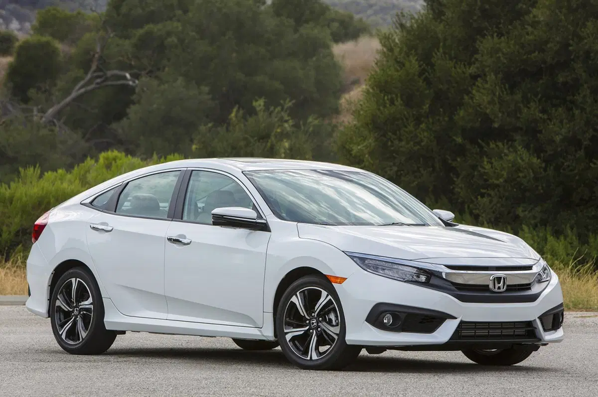 Nuova Honda Civic: arriva il tre cilindri turbo da 1.0 litro (11)