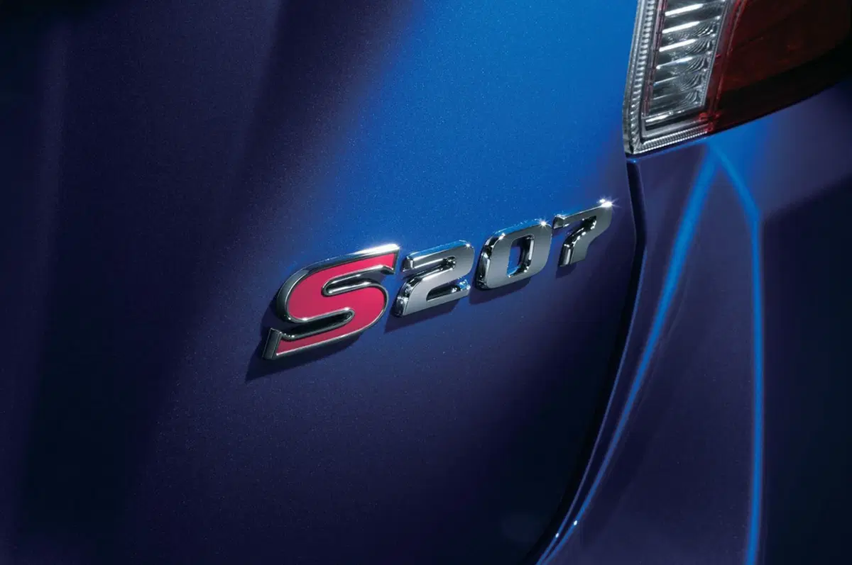 Subaru WRX STI S207: bomba da 328 cavalli (21)