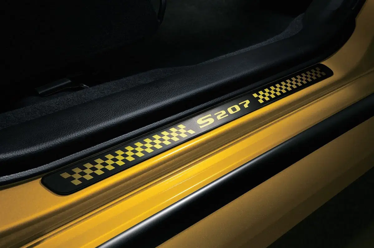 Subaru WRX STI S207: bomba da 328 cavalli (25)