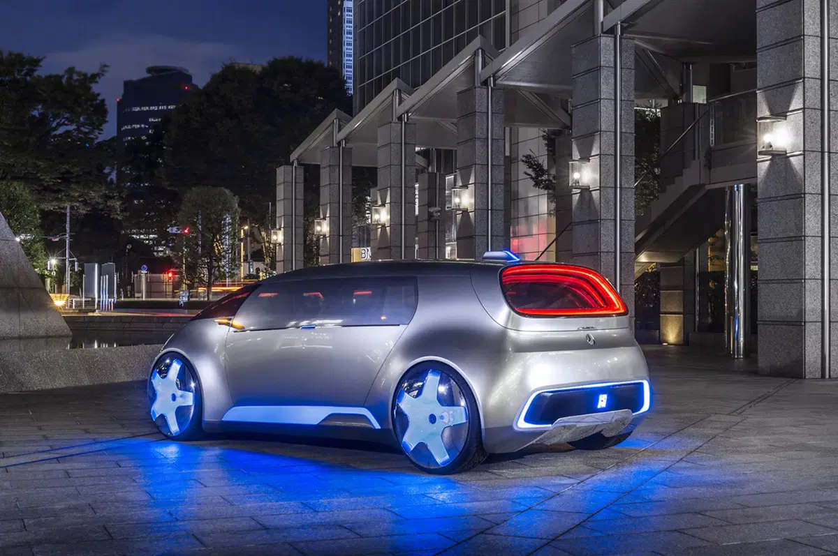 Mercedes Vision Tokyo Concept: creatività tedesca in salsa orientale