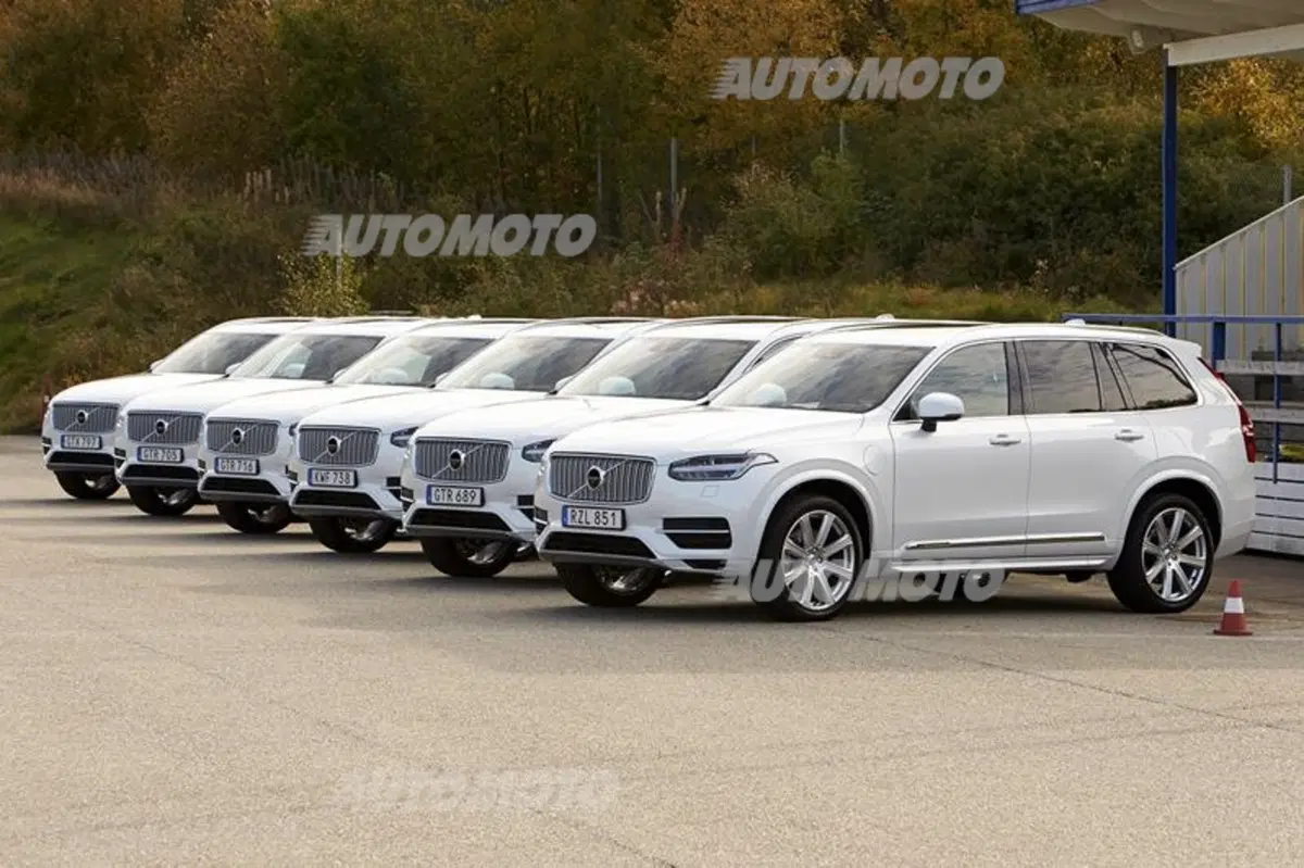 Volvo XC90 T8 Plug In Hybrid (15)