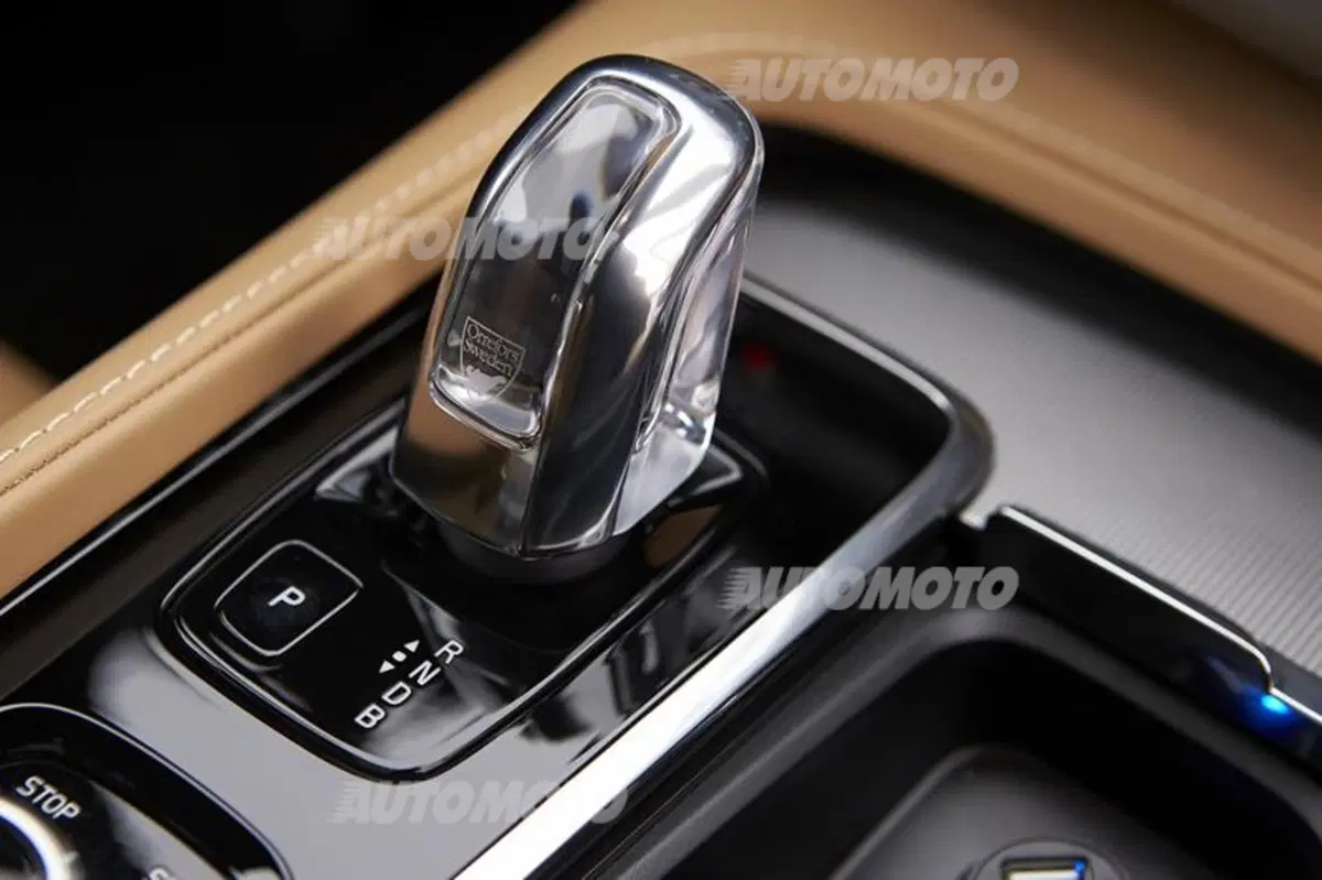 Volvo XC90 T8 Plug In Hybrid (31)