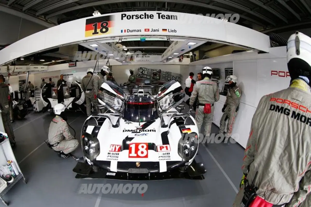 WEC 2015, 6 Ore di Shanghai: alta tensione in Cina (17)