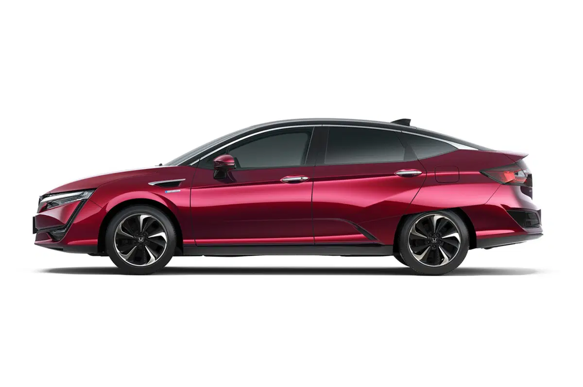 Honda Clarity Fuel Cell: l'auto a idrogeno arriva nel 2016 (2)
