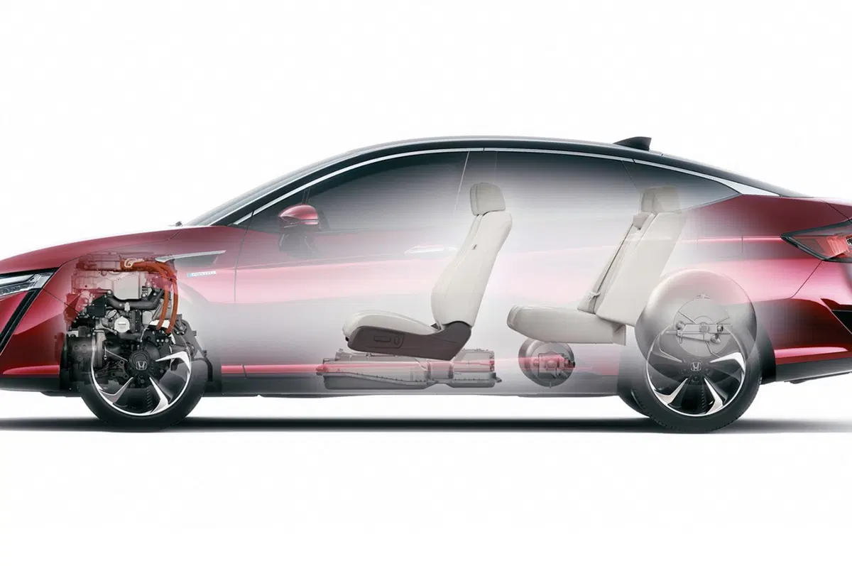 Honda Clarity Fuel Cell: l'auto a idrogeno arriva nel 2016 (8)