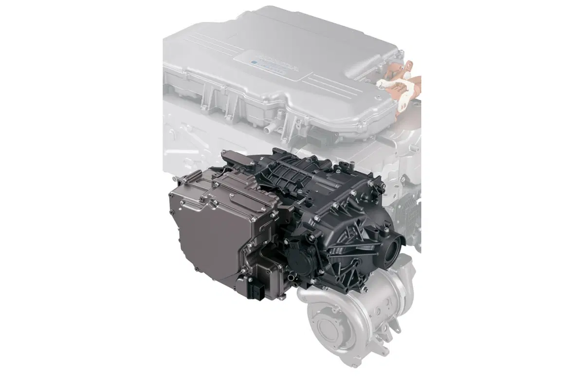 Honda Clarity Fuel Cell: l'auto a idrogeno arriva nel 2016 (10)