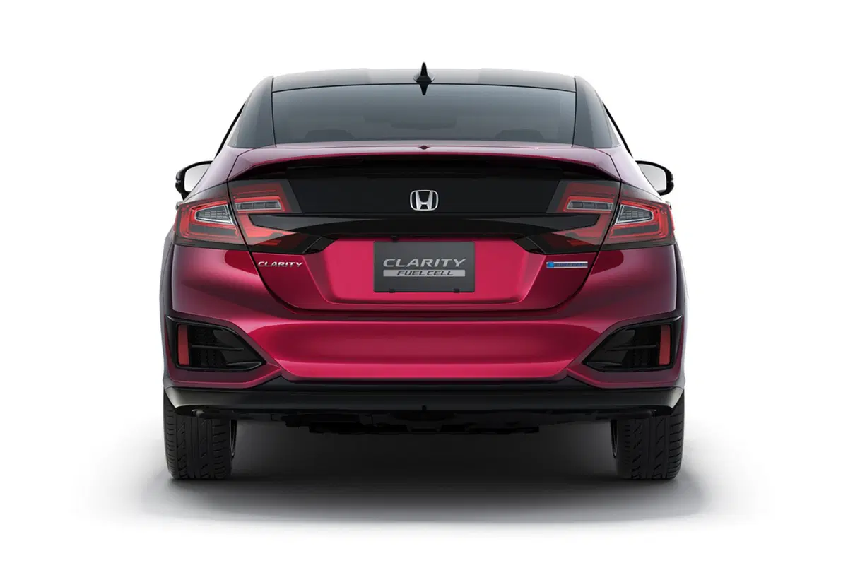Honda Clarity Fuel Cell: l'auto a idrogeno arriva nel 2016 (21)