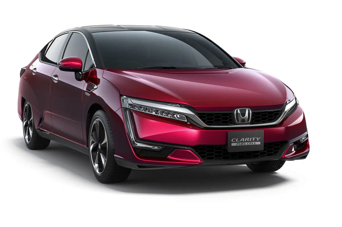 Honda Clarity Fuel Cell: l'auto a idrogeno arriva nel 2016 (24)