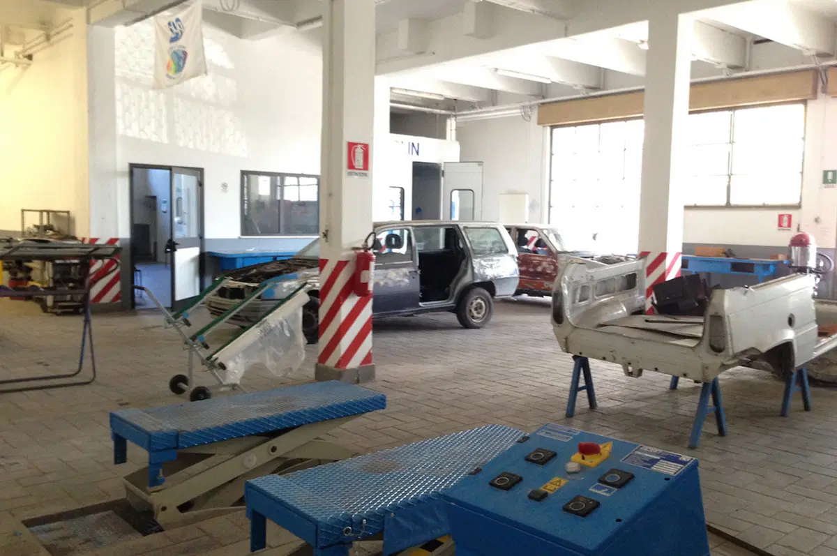 Scuola di restauro auto storiche: quando passione da rima con professione (4)