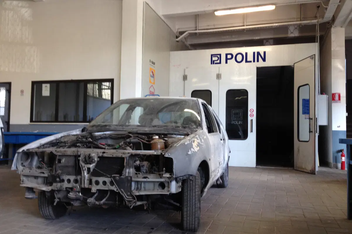 Scuola di restauro auto storiche: quando passione da rima con professione (5)