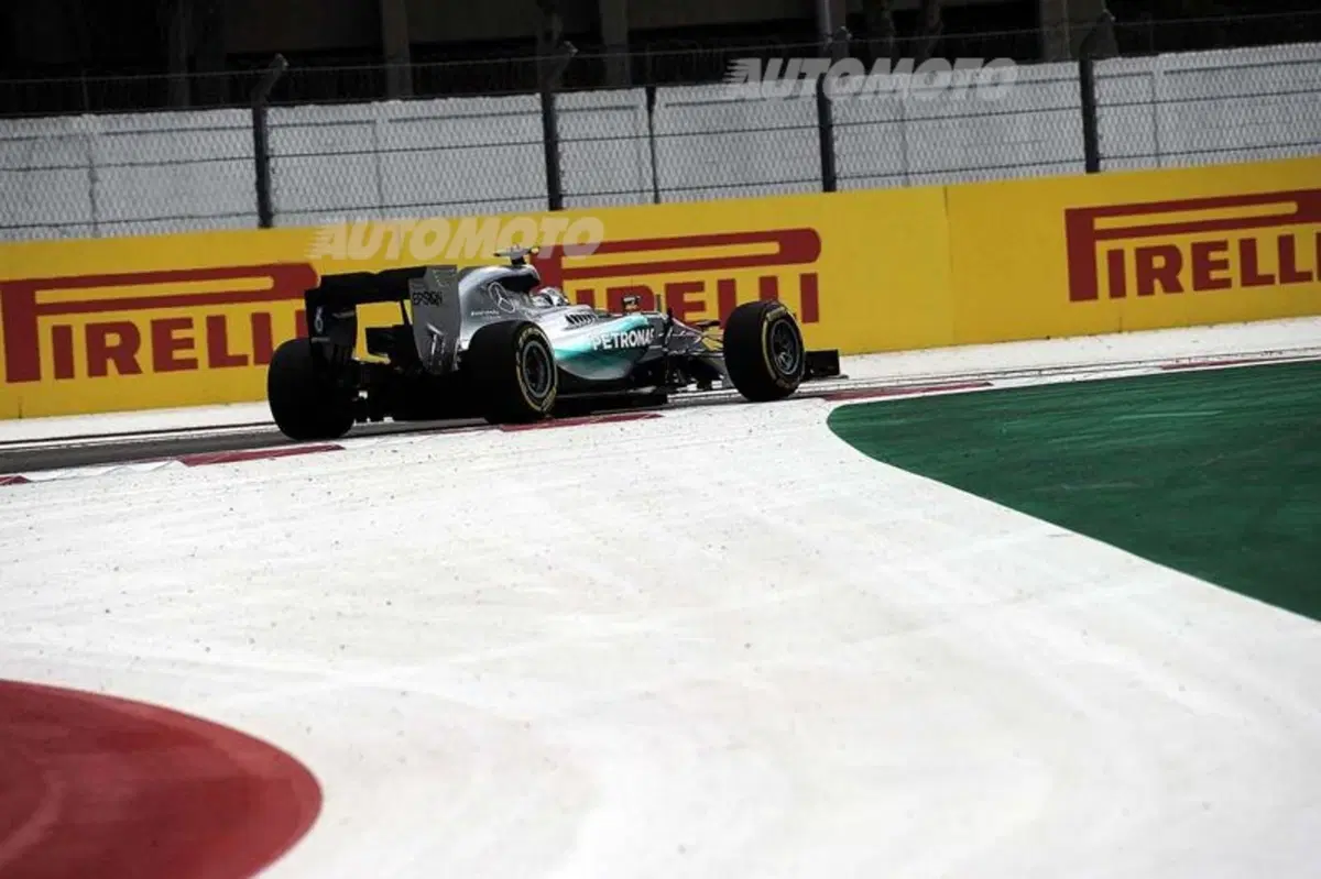 F1, Gp Messico 2015, Vettel: «Voglio lottare per la seconda posizione in classifica piloti» (13)