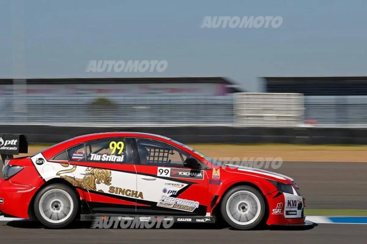 WTCC 2015, Thailandia: López campione del mondo per la seconda volta (28)