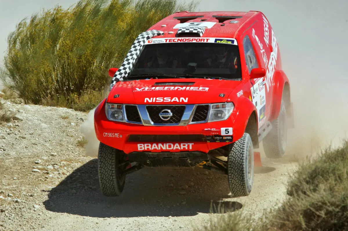 Campioni del Mondo Rally Raid: Denis Berezovskiy e Tecnosport (3)