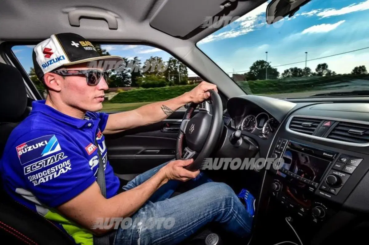 Suzuki Swift Sport GSX-RR Tribute, aria di MotoGP (5)