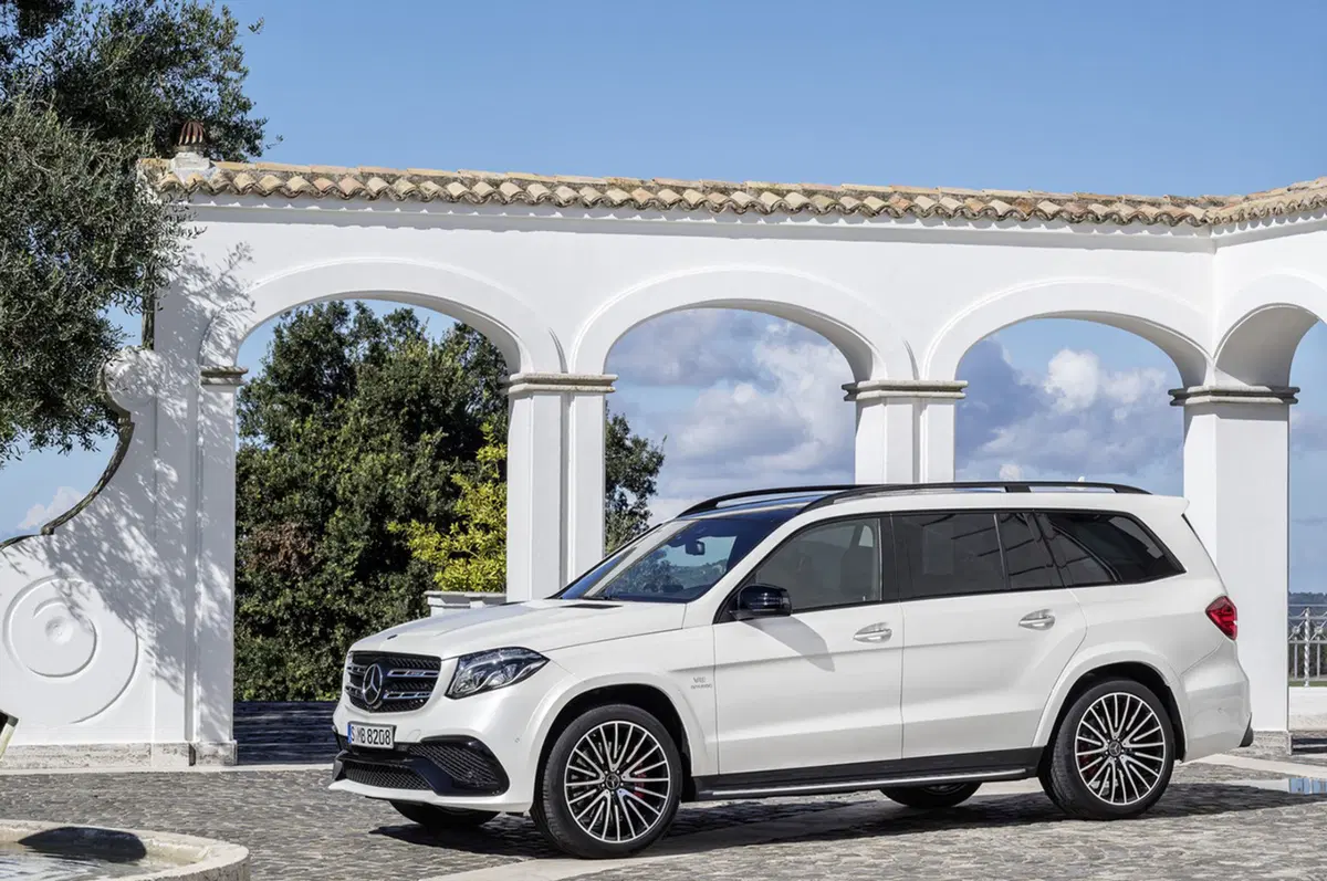 Mercedes GLS: arriva la Classe S dei SUV (4)
