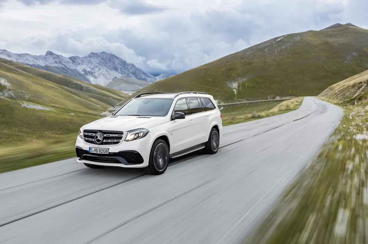 Mercedes GLS: arriva la Classe S dei SUV (9)