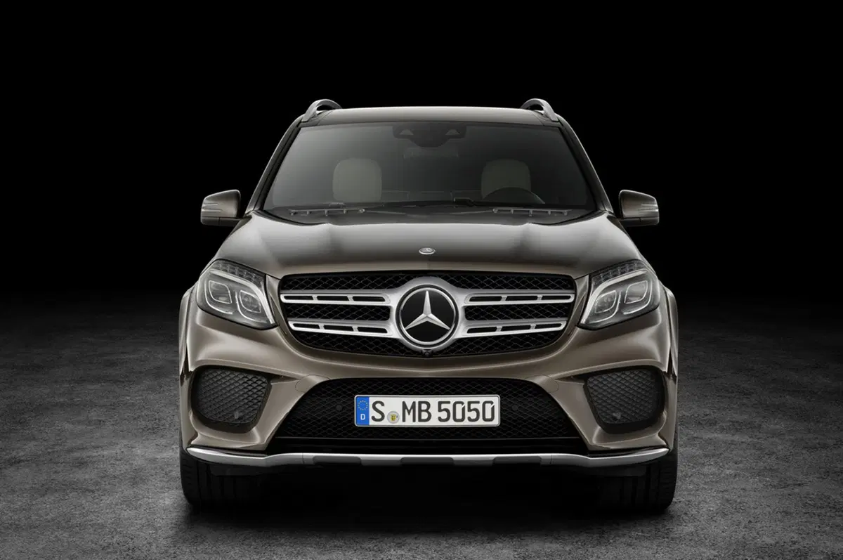 Mercedes GLS: arriva la Classe S dei SUV (11)
