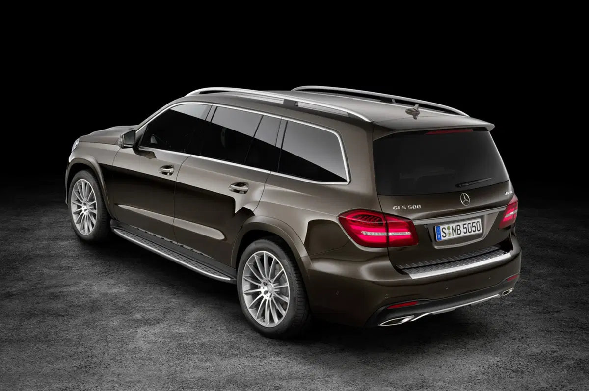 Mercedes GLS: arriva la Classe S dei SUV (12)
