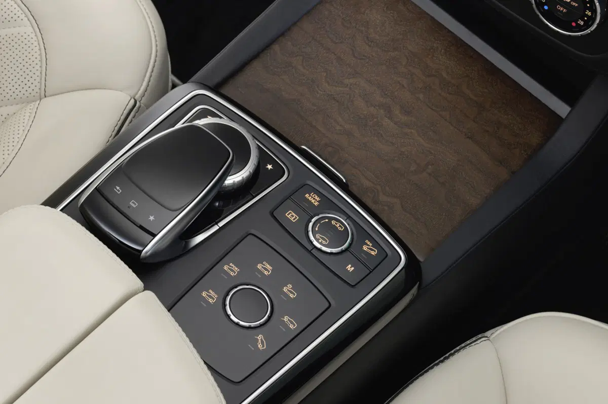 Mercedes GLS: arriva la Classe S dei SUV (17)