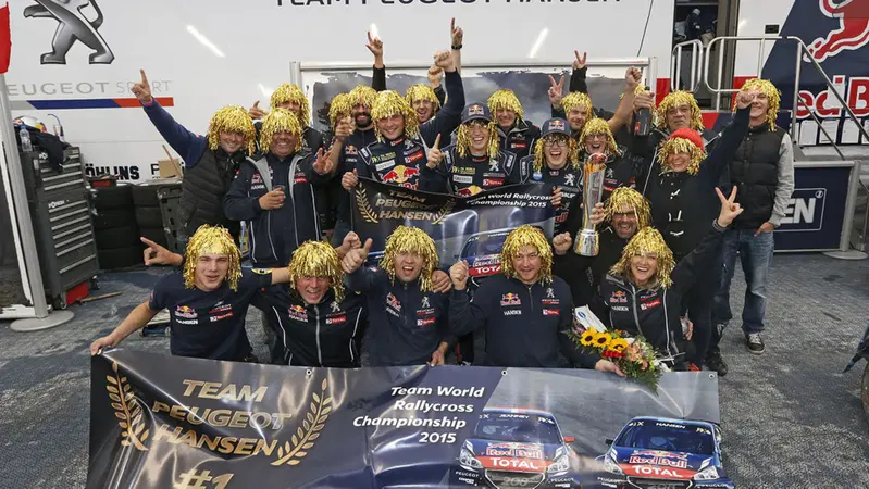 WRX, Team Peugeot-Hansen: Campioni del Mondo in famiglia